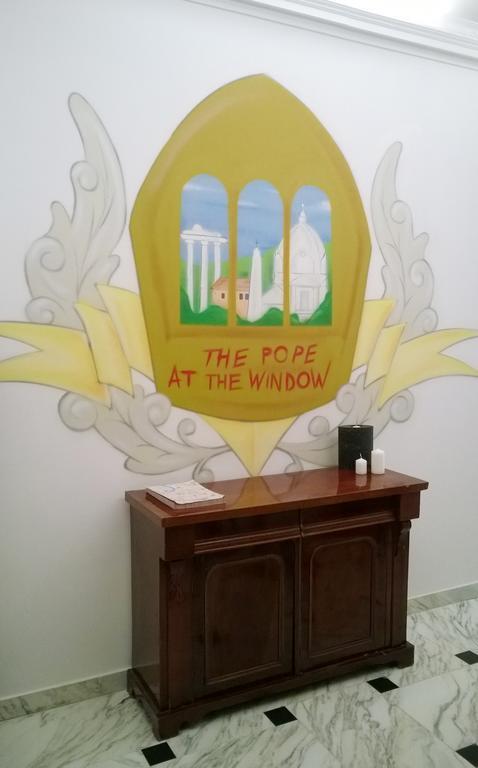 Vakantiehuis The Pope At The Window *